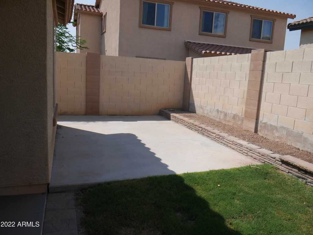 2190 E Mohave Lane - Photo 16