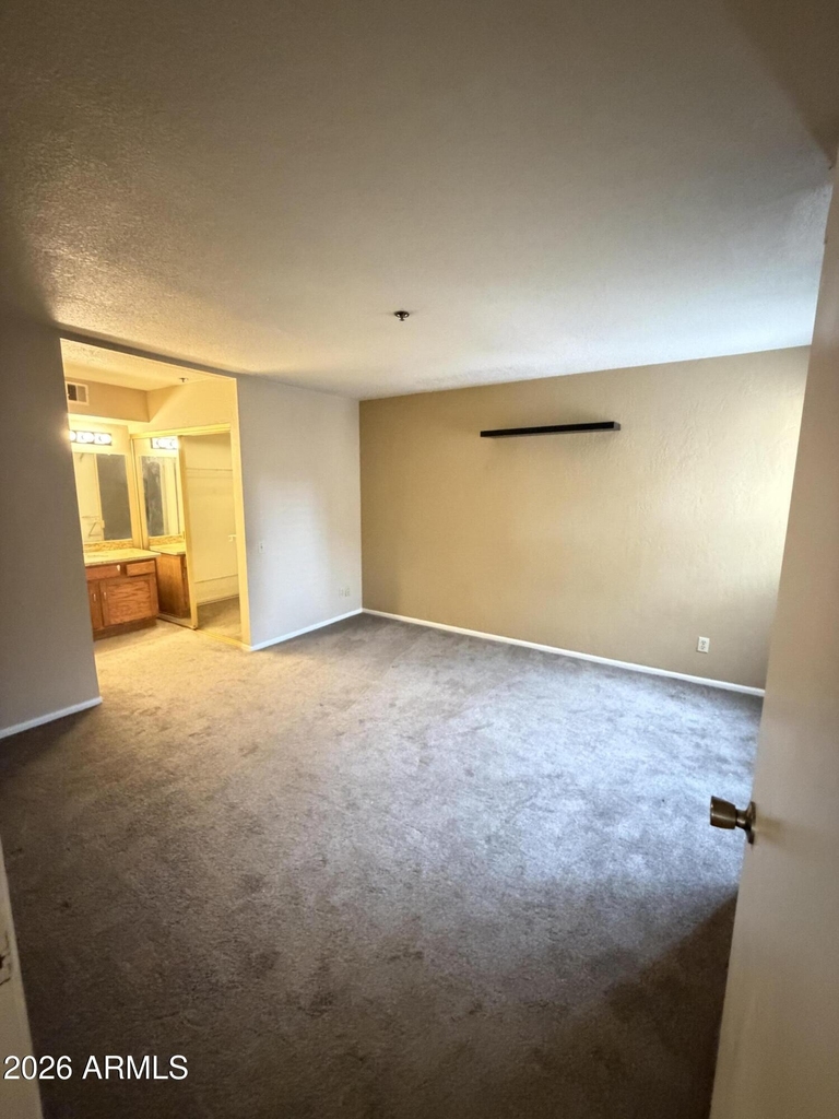 154 W 5th Street - Photo 10
