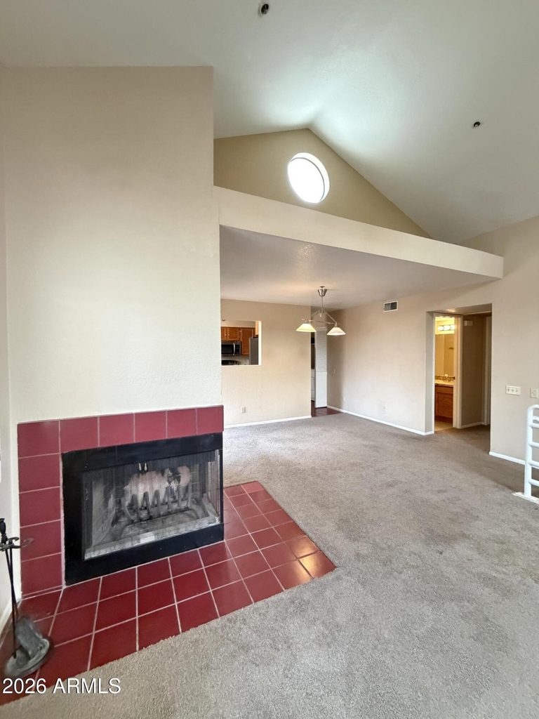 154 W 5th Street - Photo 3