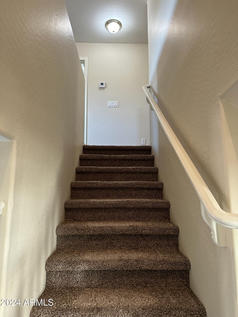 1553 S 231st Lane - Photo 21