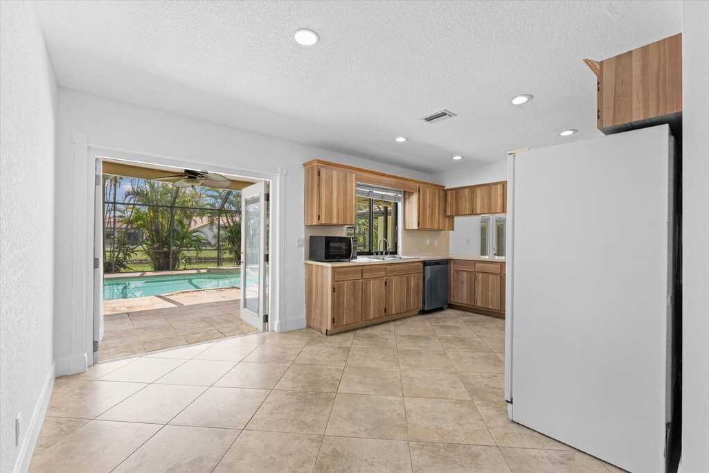 11580 Nw 20th Drive Nw - Photo 14