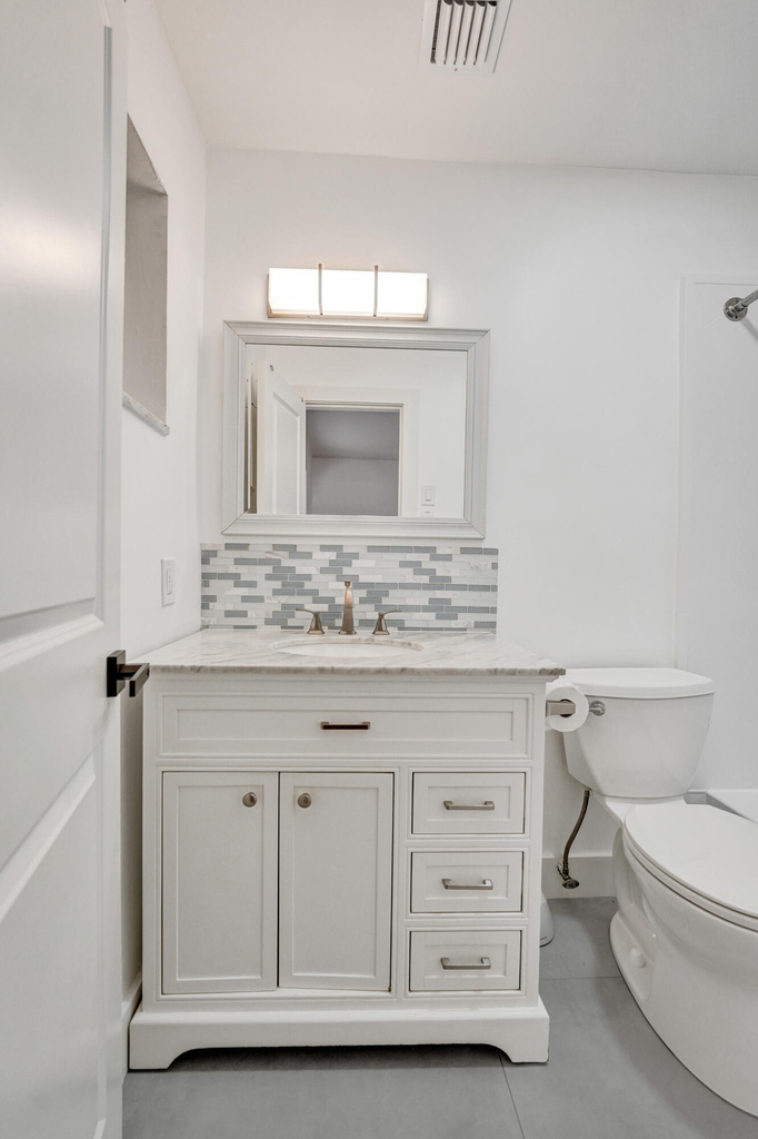 1738 Ne 52nd Street - Photo 30