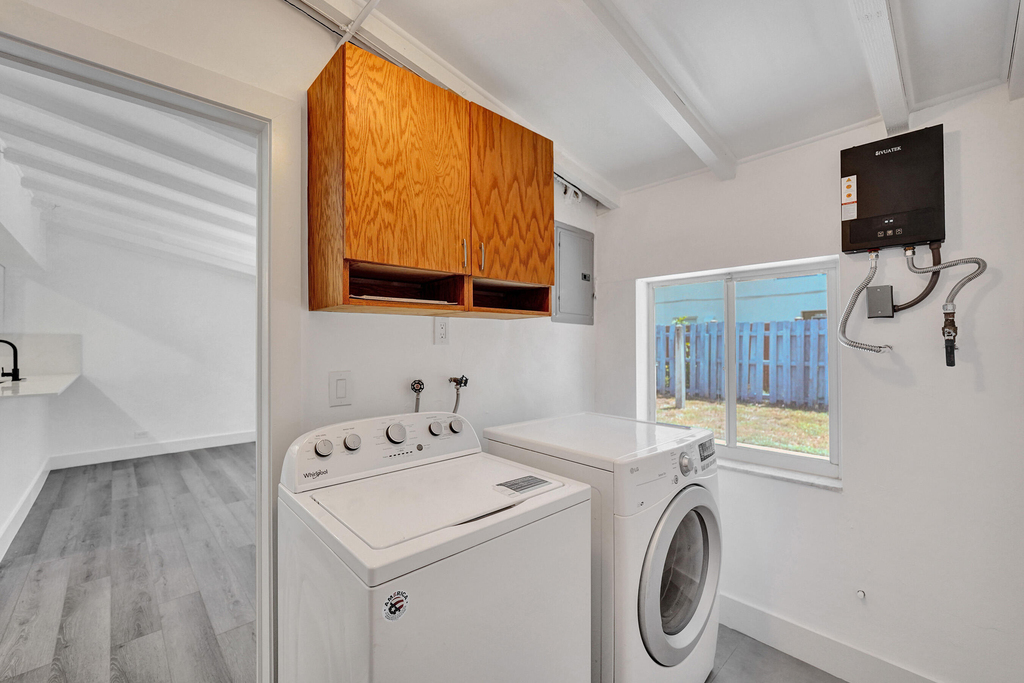 1738 Ne 52nd Street - Photo 41
