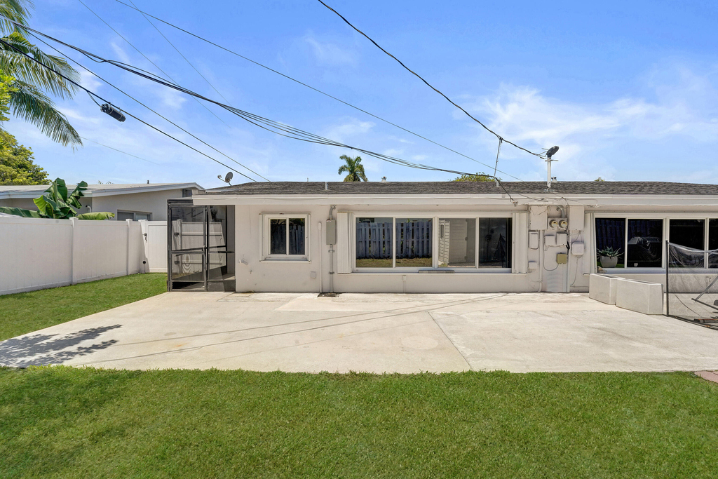 1738 Ne 52nd Street - Photo 48