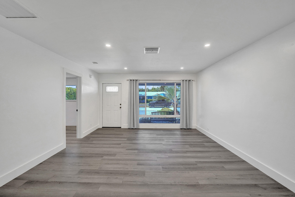 1738 Ne 52nd Street - Photo 23