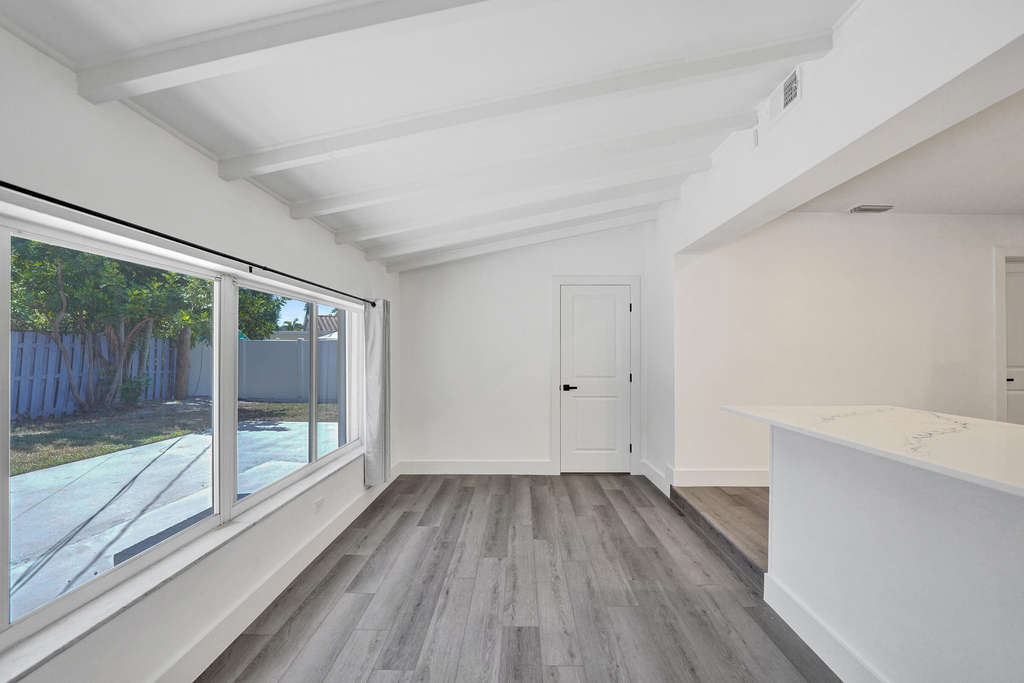 1738 Ne 52nd Street - Photo 20