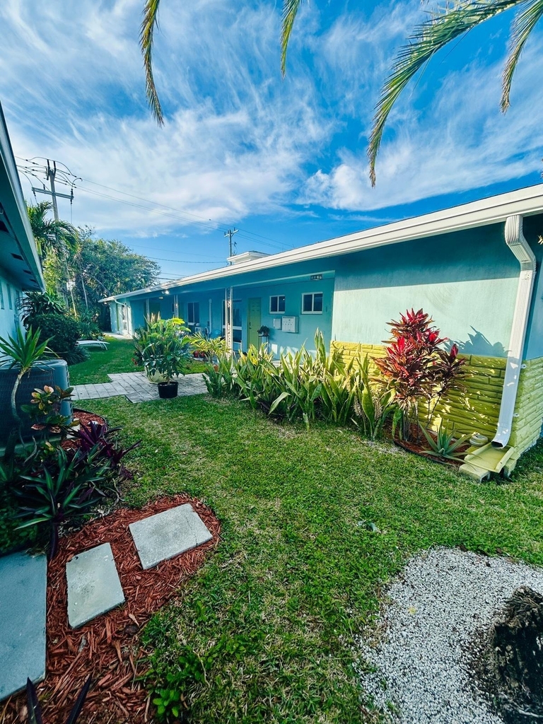 4421 Poinciana Street - Photo 16