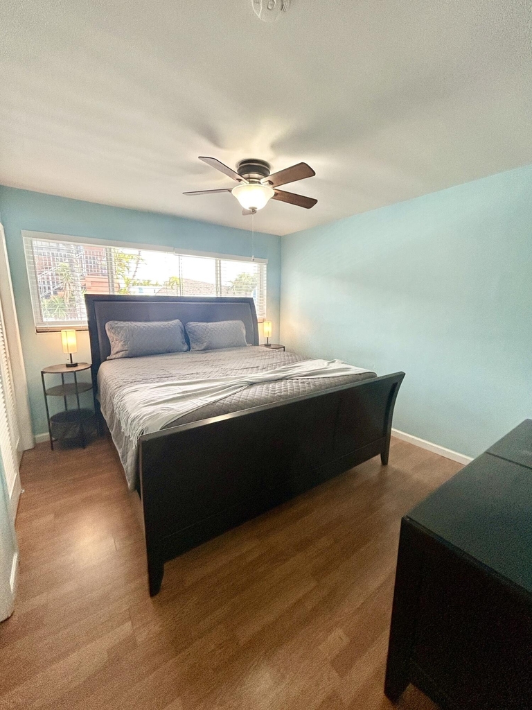 4421 Poinciana Street - Photo 10