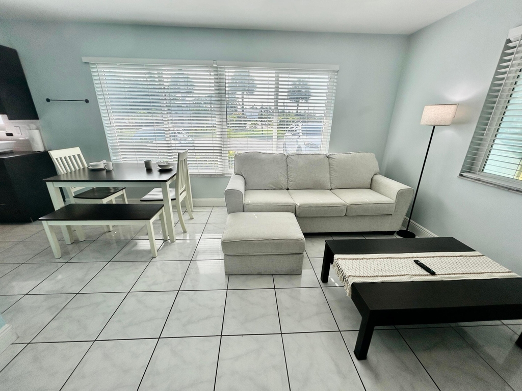 4421 Poinciana Street - Photo 6
