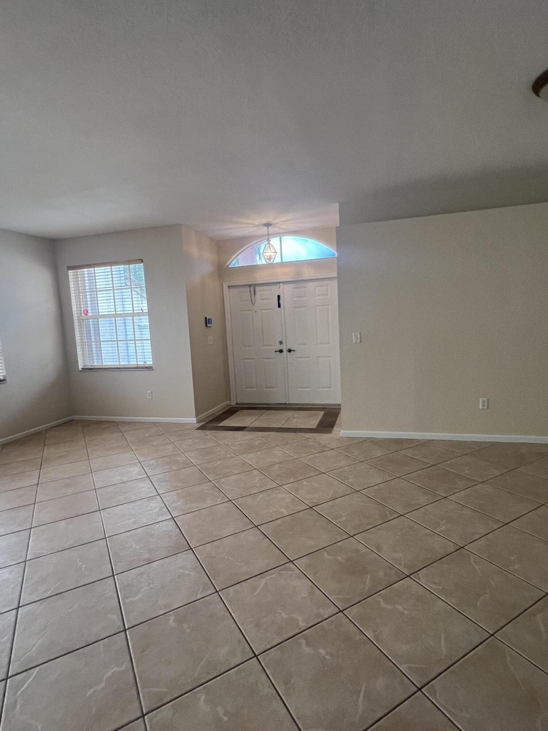 315 Nw 158th Lane - Photo 5