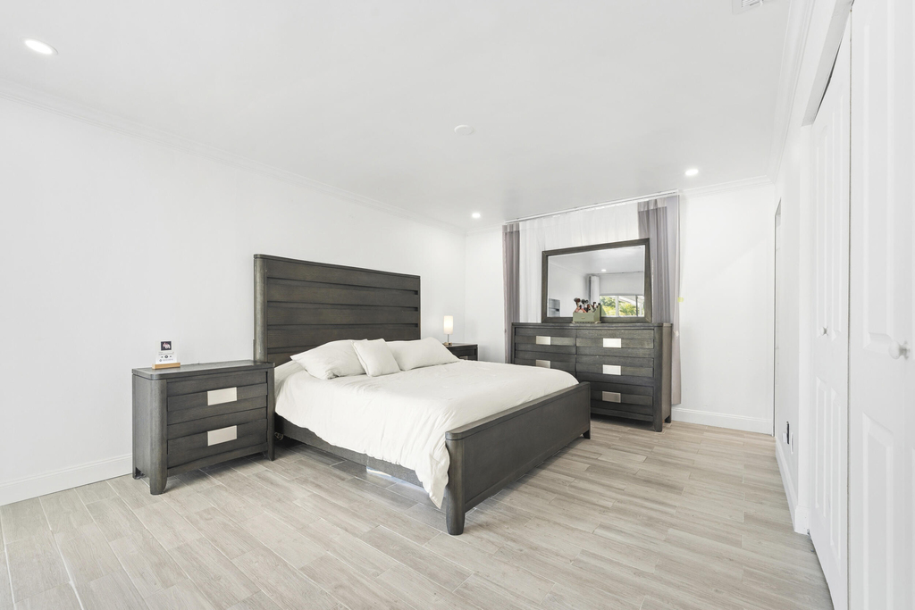 245 Sandpiper Avenue - Photo 16