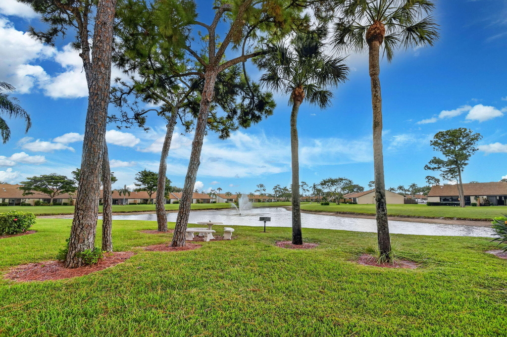 812 Sky Pine Way - Photo 16
