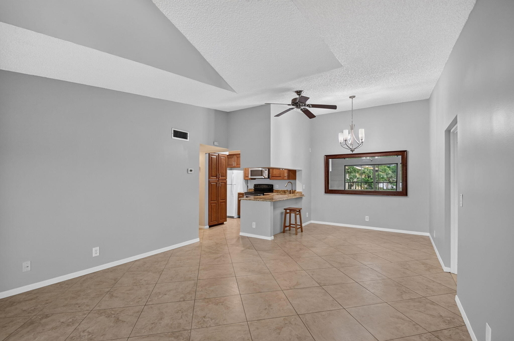 812 Sky Pine Way - Photo 2