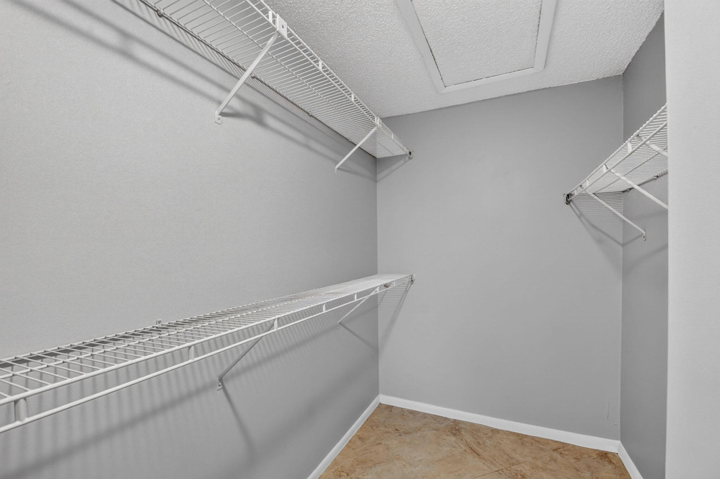 812 Sky Pine Way - Photo 11