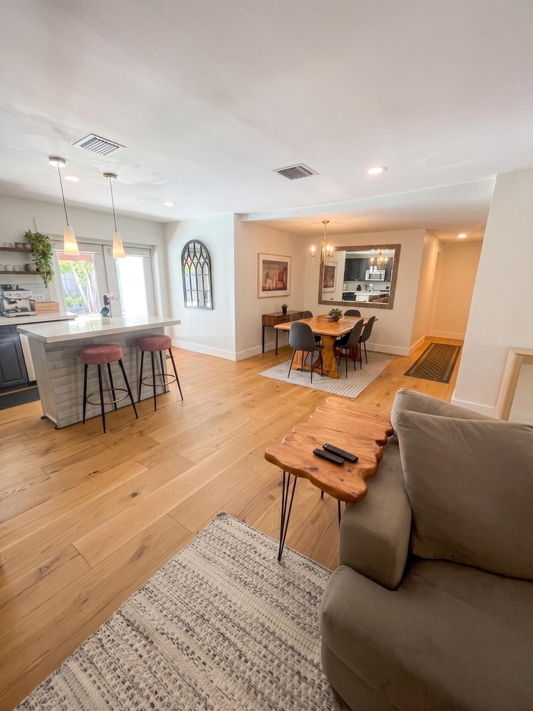 336 Ne 28th Terrace - Photo 11