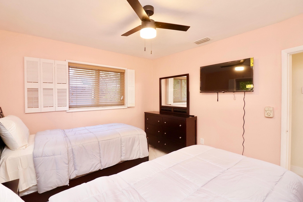 842 Ne 154th Street - Photo 27