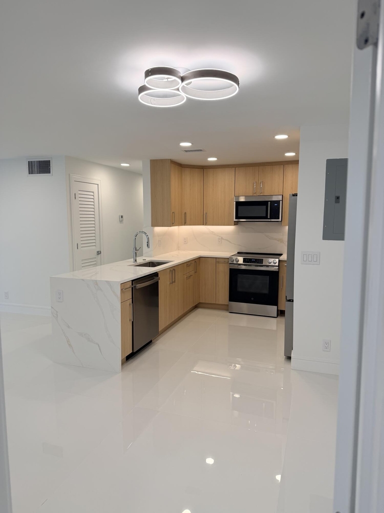 6439 Bay Club Drive - Photo 1