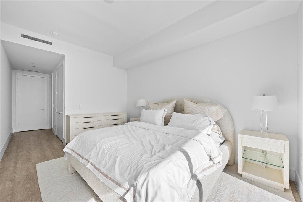 220 Lake Shore Drive - Photo 19