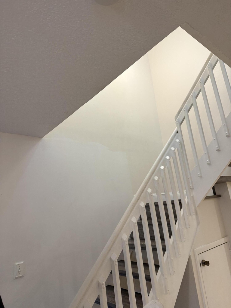 612 N University Drive - Photo 5