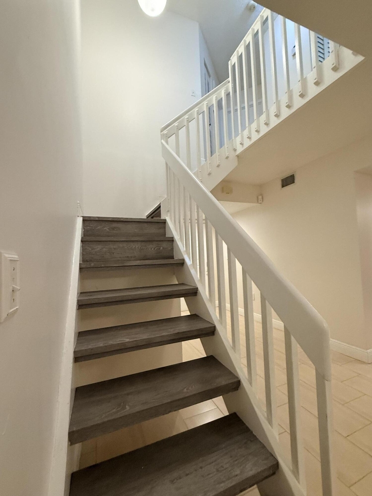 612 N University Drive - Photo 29