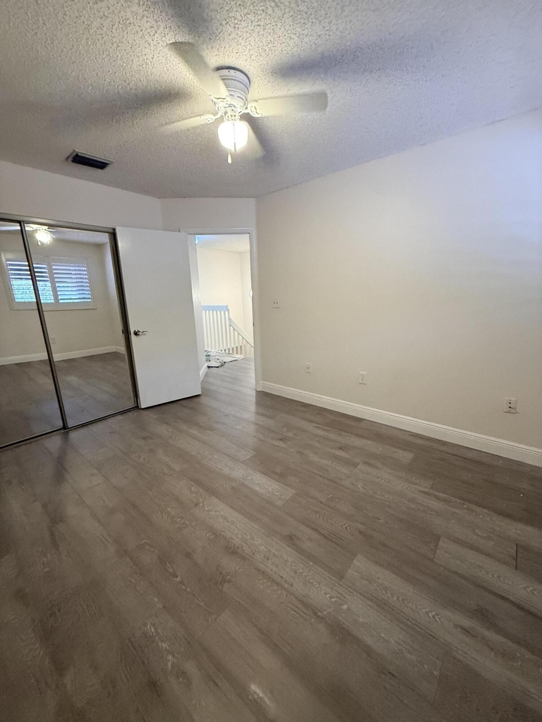 612 N University Drive - Photo 14