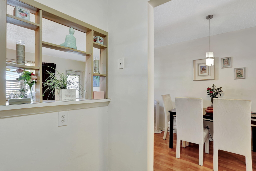 86 Lyndhurst D - Photo 12