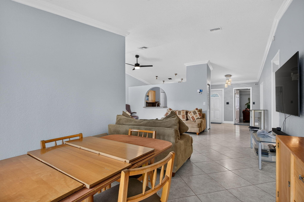 7516 Nw 88th Terrace - Photo 12