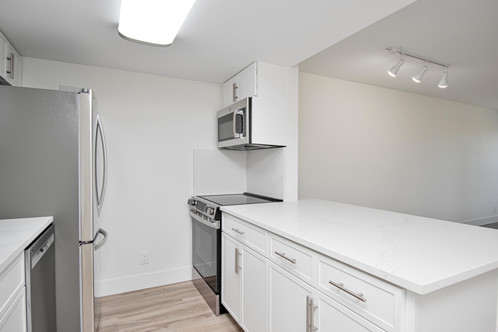6292 La Costa Drive - Photo 2