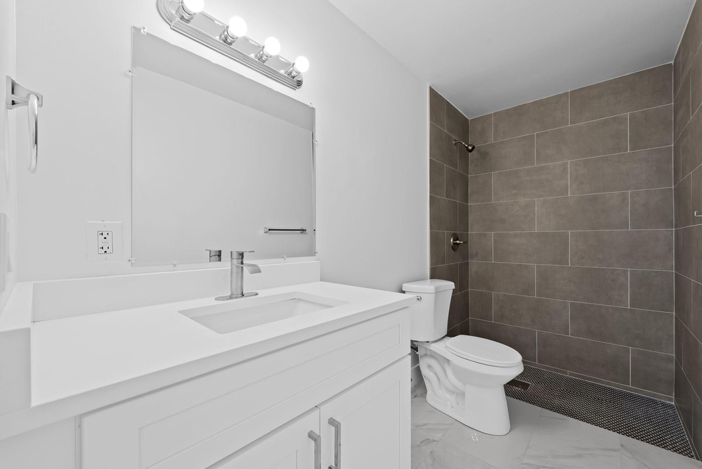 8580 Nw 32nd Street - Photo 12
