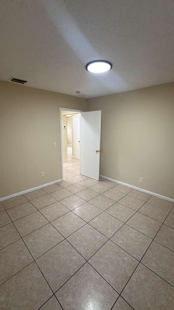 1522 S N Street - Photo 12