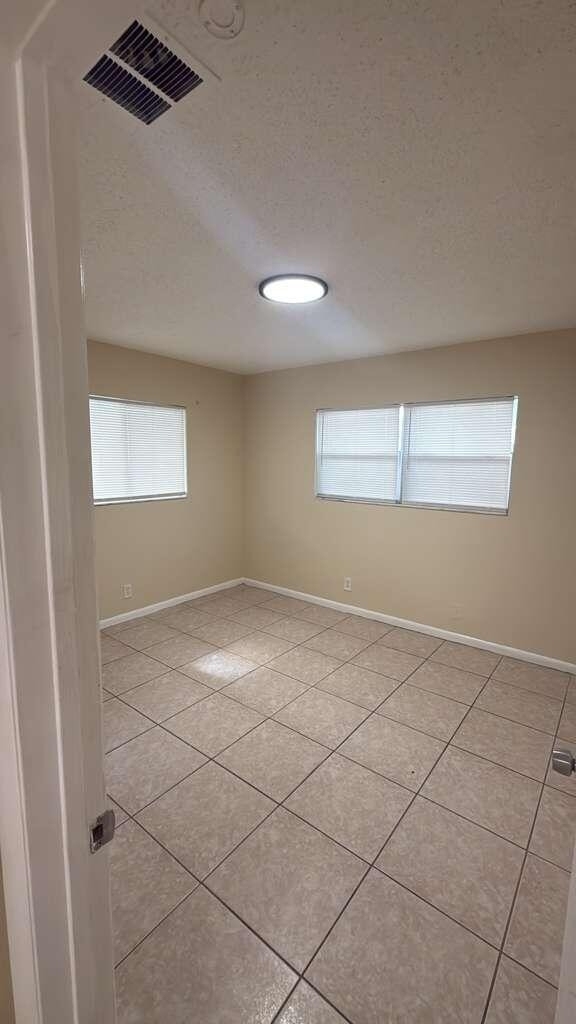 1522 S N Street - Photo 17