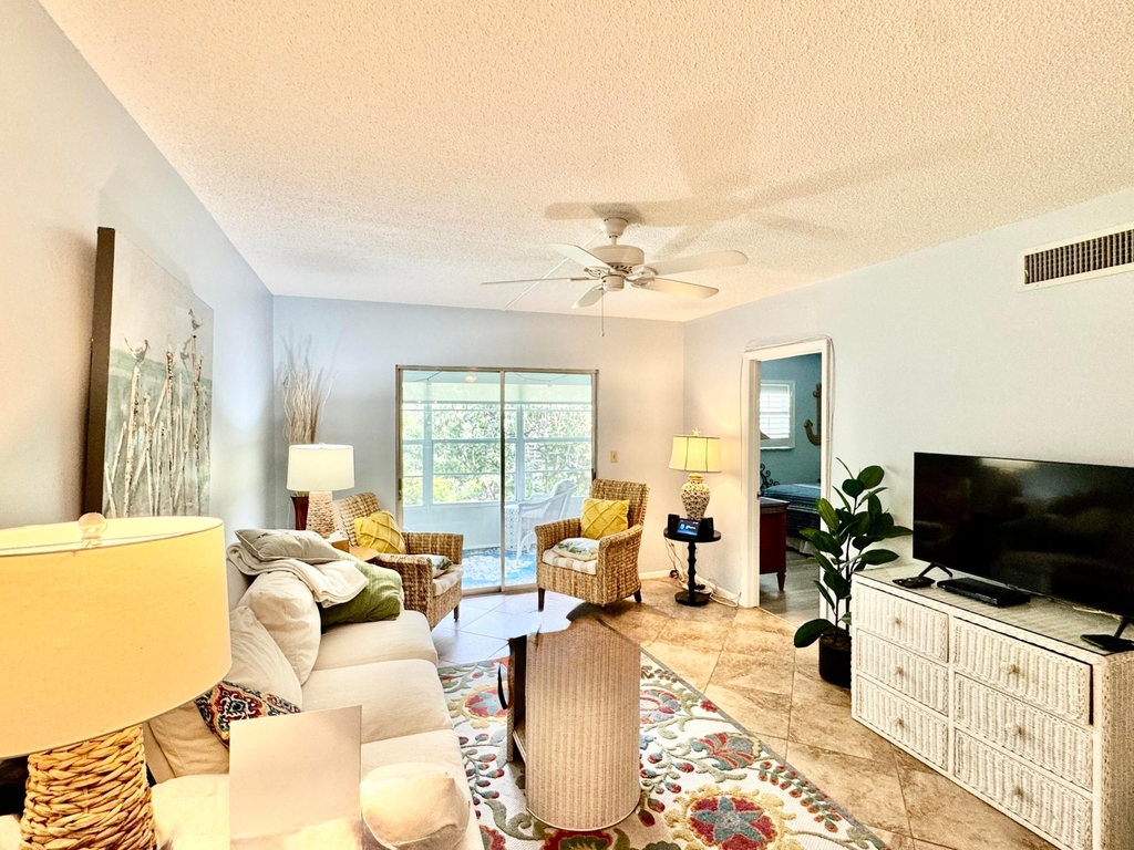 1100 Ponce De Leon Circle - Photo 22