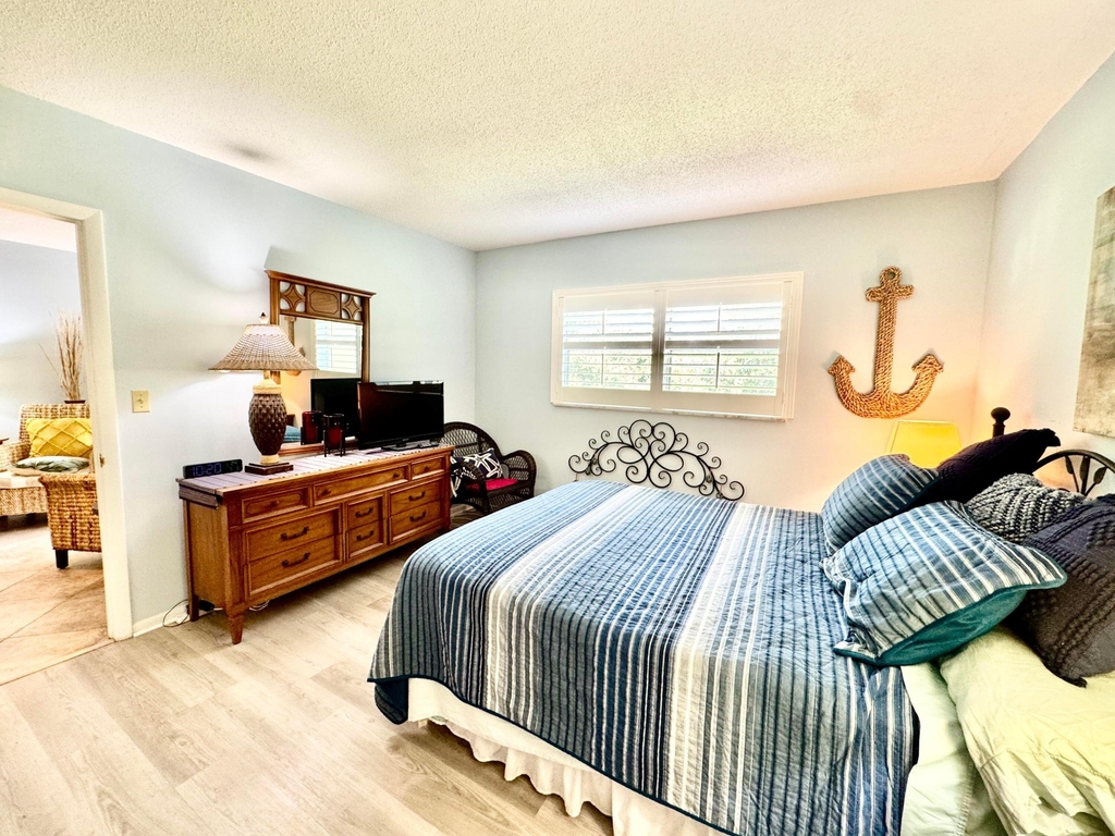 1100 Ponce De Leon Circle - Photo 13