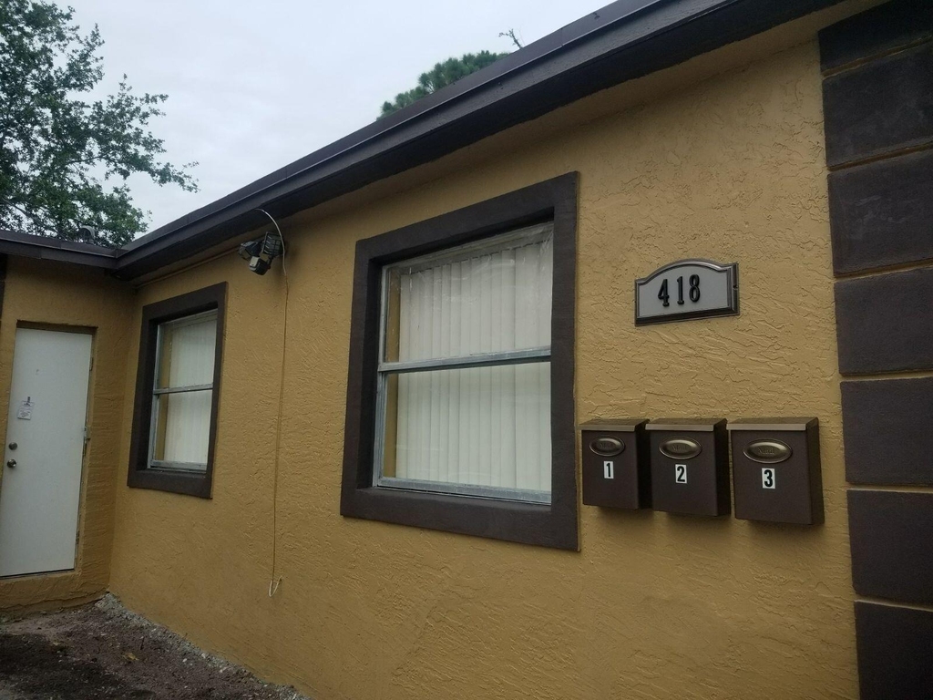 418 Nw 13th Avenue - Photo 0