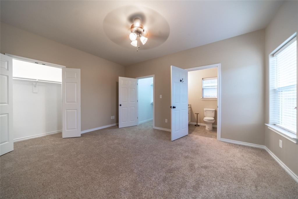 1030 W Gandy - Photo 16