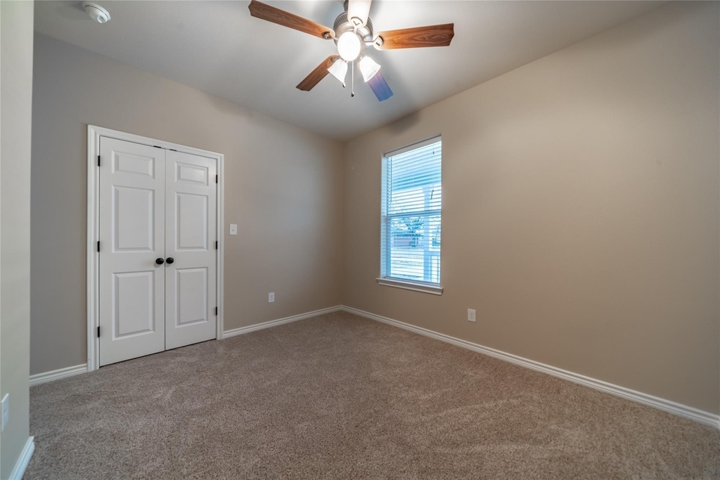 1030 W Gandy - Photo 15
