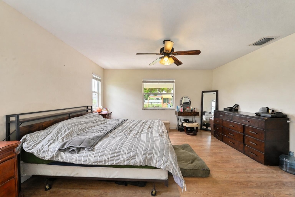 1755 Sw Castinet Lane - Photo 16