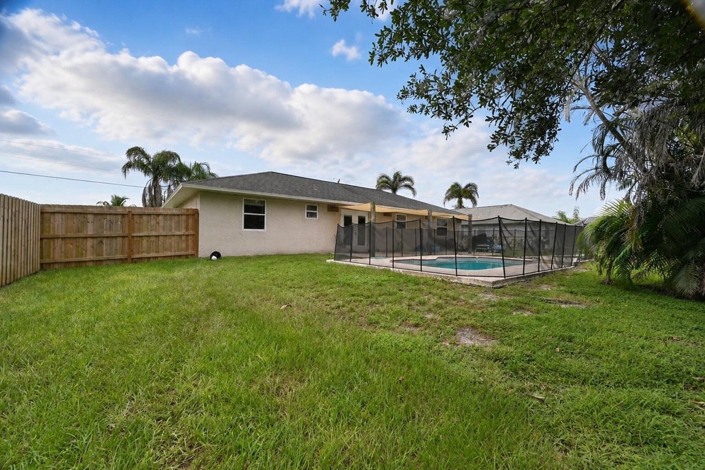 1755 Sw Castinet Lane - Photo 27