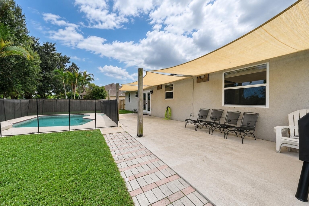 1755 Sw Castinet Lane - Photo 24