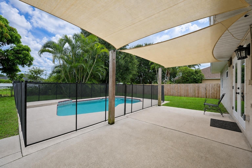 1755 Sw Castinet Lane - Photo 22