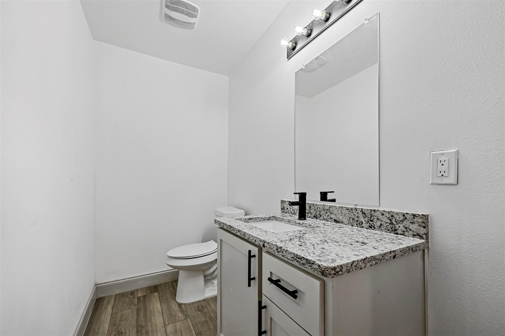 158 Lakeshore Drive - Photo 13