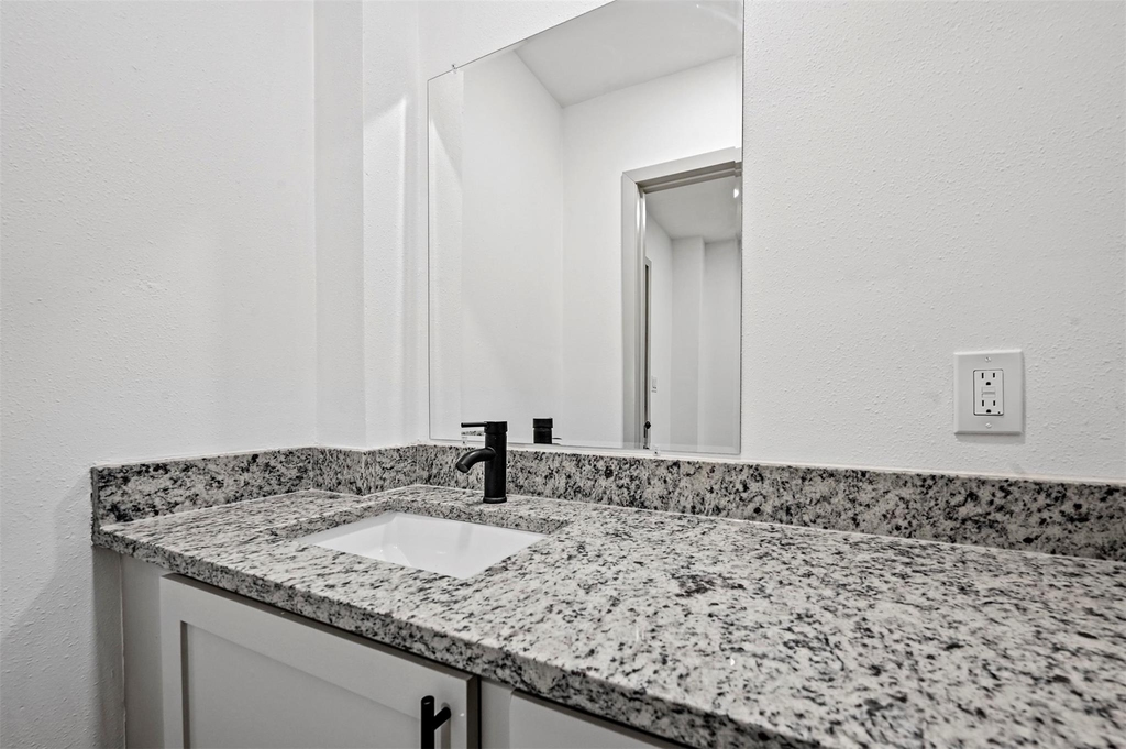 158 Lakeshore Drive - Photo 20