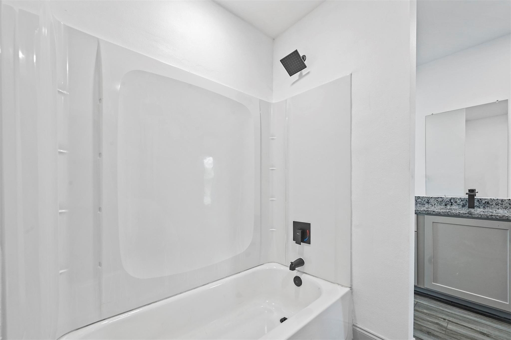 158 Lakeshore Drive - Photo 16