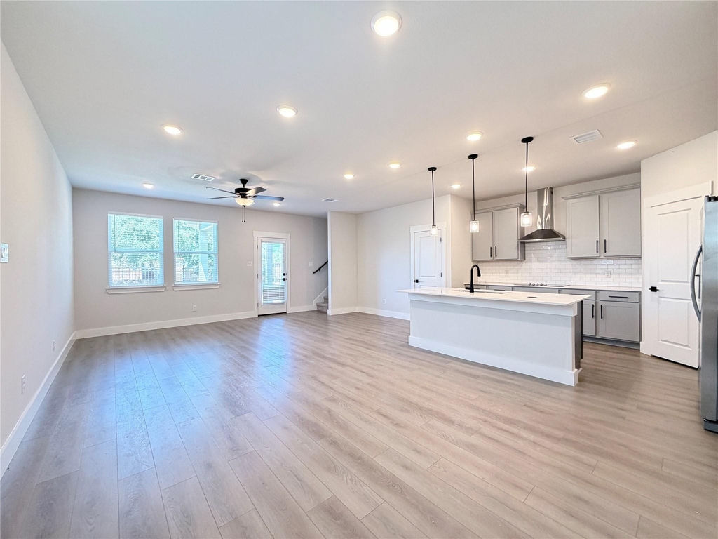 1707 Zachary Avenue - Photo 6