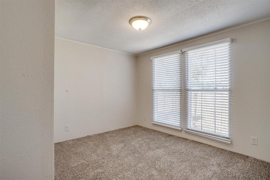 3116 Hilltop Road - Photo 14
