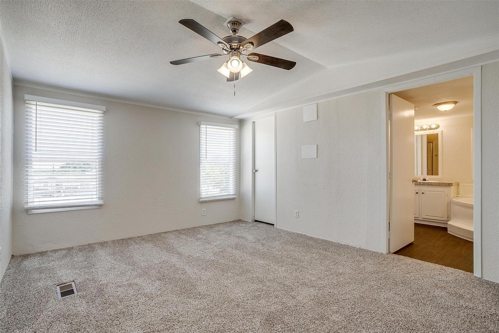 3116 Hilltop Road - Photo 8