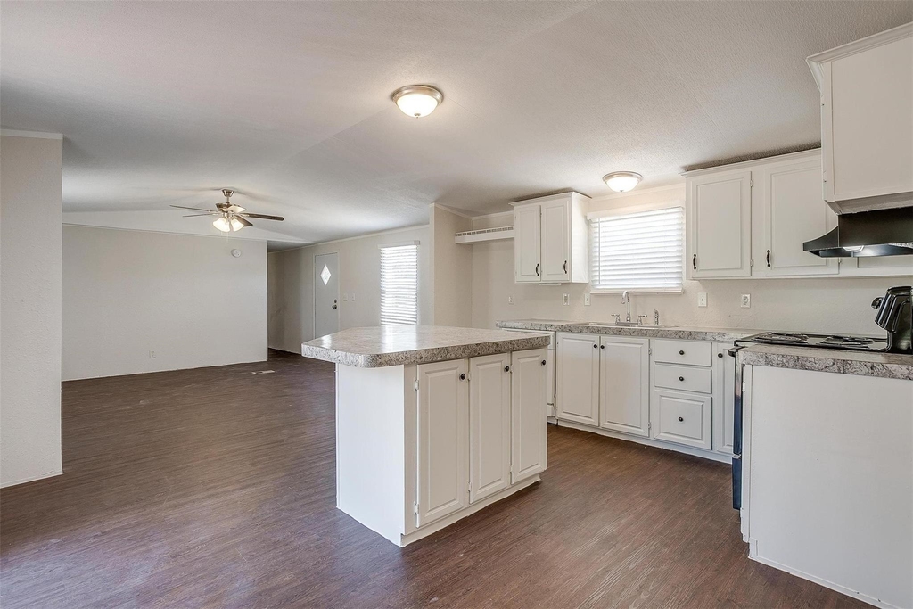 3116 Hilltop Road - Photo 5