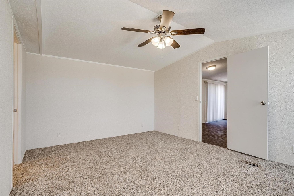 3116 Hilltop Road - Photo 9
