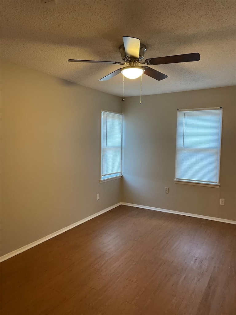 3231 Ivy Lane - Photo 6