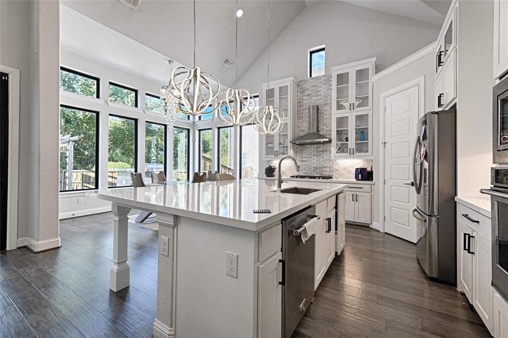 1637 Ranch House Road - Photo 4